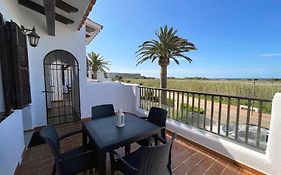 Apartamento Trini en Son Bou, frente al mar, perfecto para vacaciones